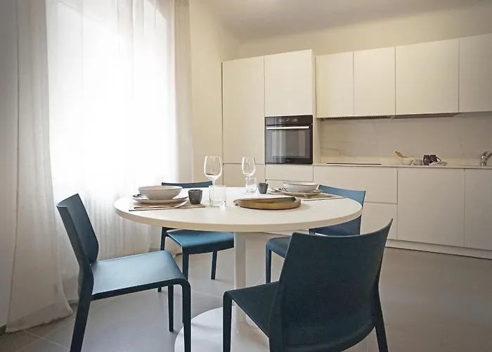 L'isola Di Bar Apartmán *